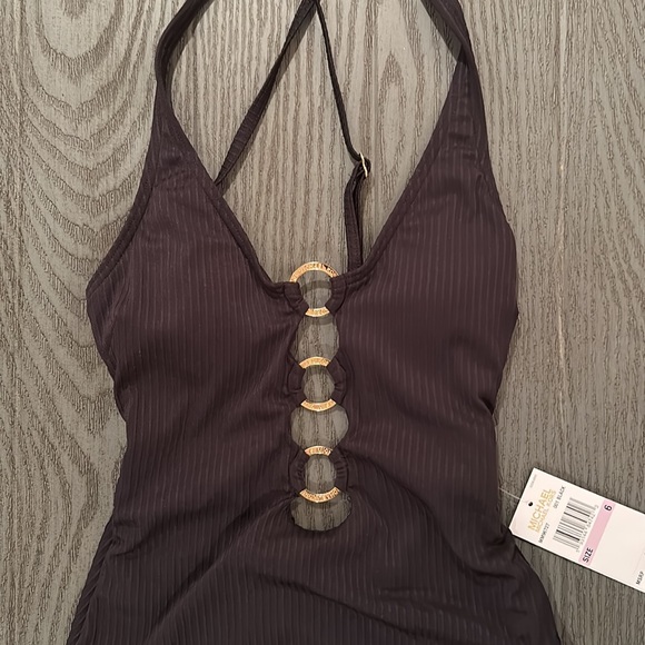 Michael Kors One Piece Swimsuit- New 🌴🌴🏖🏖 - Picture 2 of 5